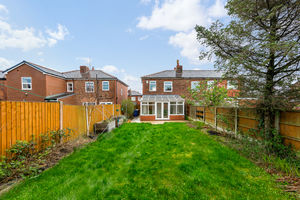 Photo 33- click for photo gallery